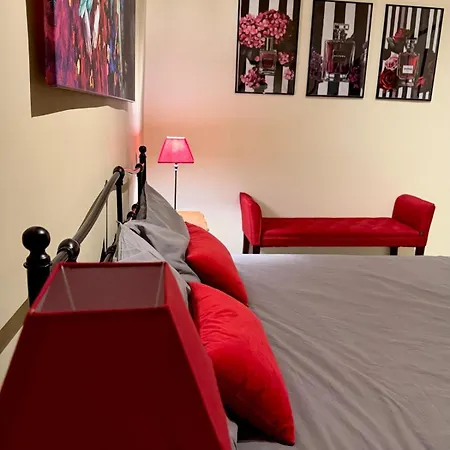 Apartmán Between Past, Art, Music